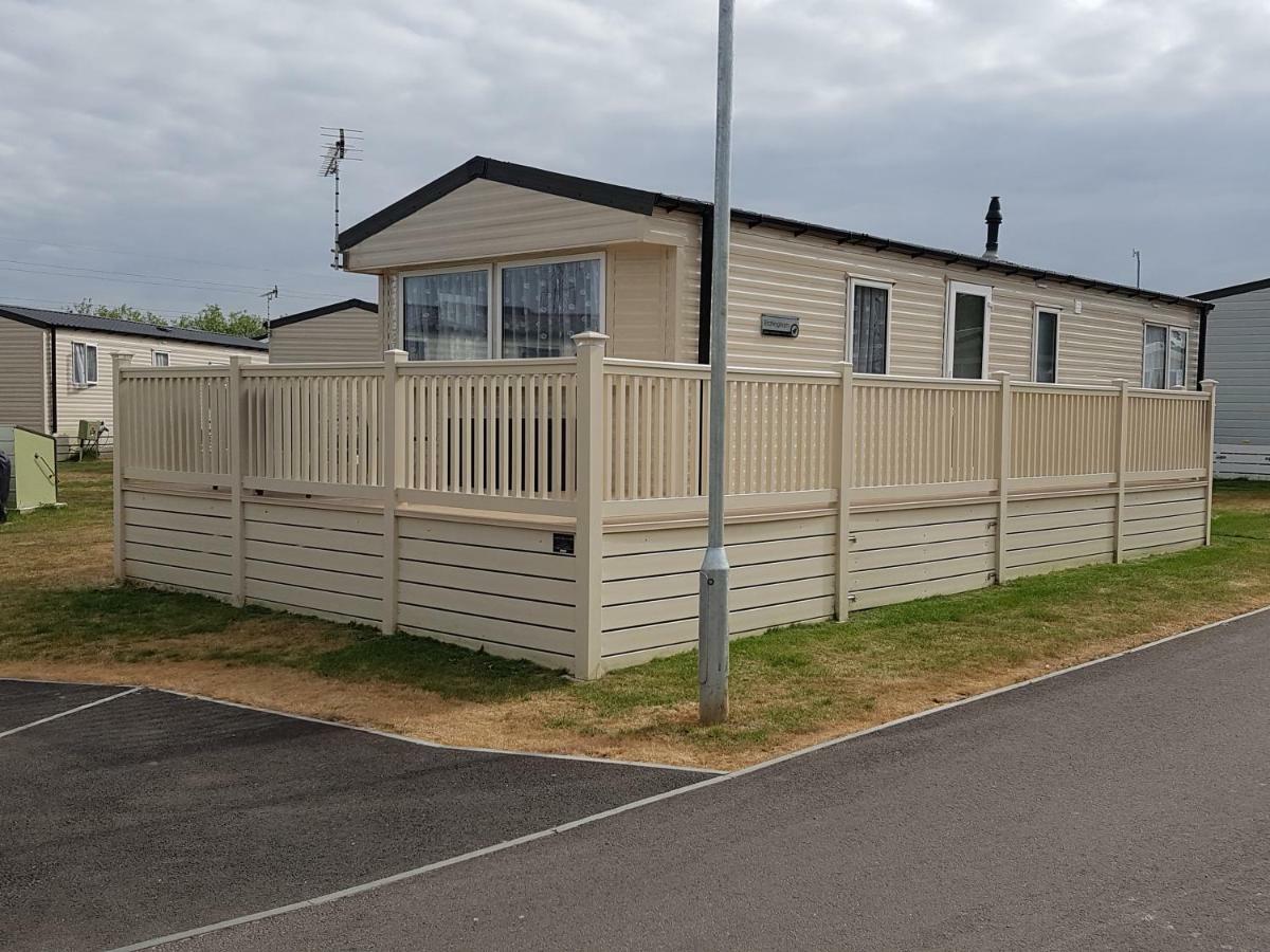 Kent Getaways Hotel Westgate-on-Sea Exterior photo